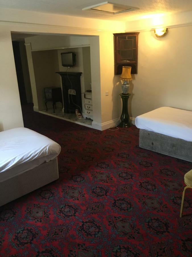 Sparkle Hotel Quinton المظهر الخارجي الصورة